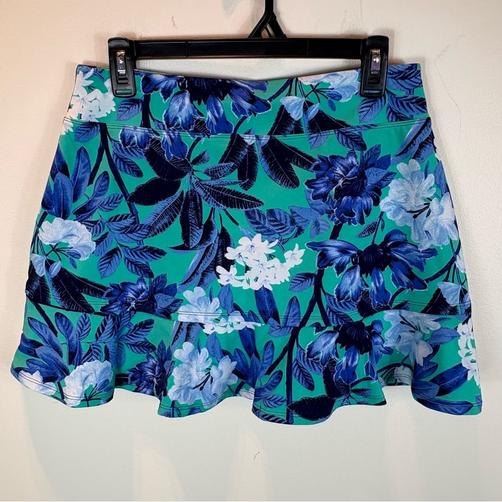 TOMMY BAHAMA Active Floral Ruffle Hem Skort - Picture 2 of 8